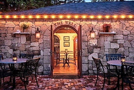 The Collector - Luxury Inn & Gardens (Adults Only)