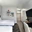 La Quinta Inn & Suites by Wyndham Dothan