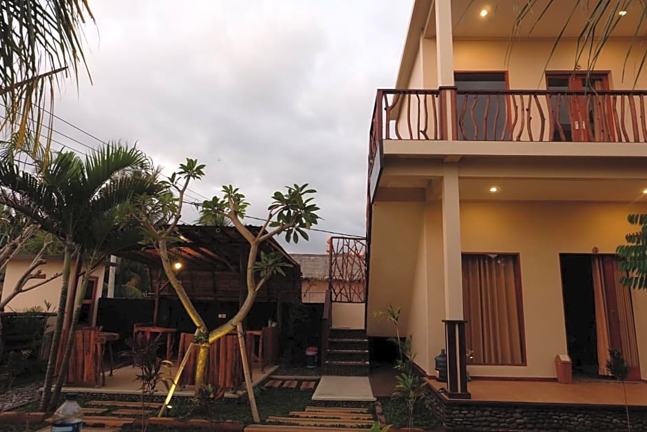 Kelapa Surf Villa – Yeh Sumbul, WY
