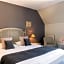 Hotel Aux Vieux Remparts, The Originals Relais (Relais du Silence)