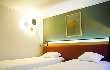 Superior Room - 2 Single Beds