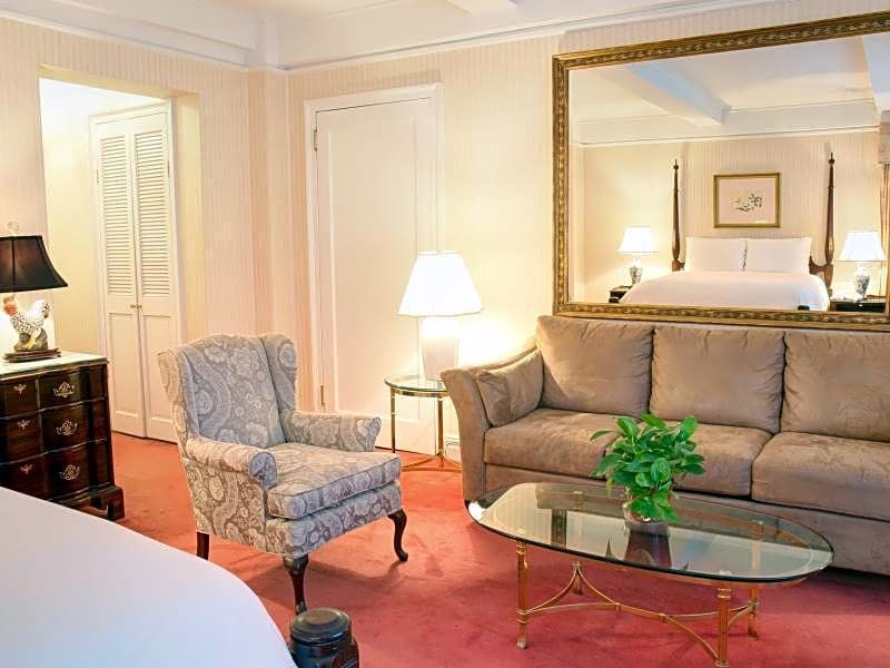 The Roger Smith Hotel