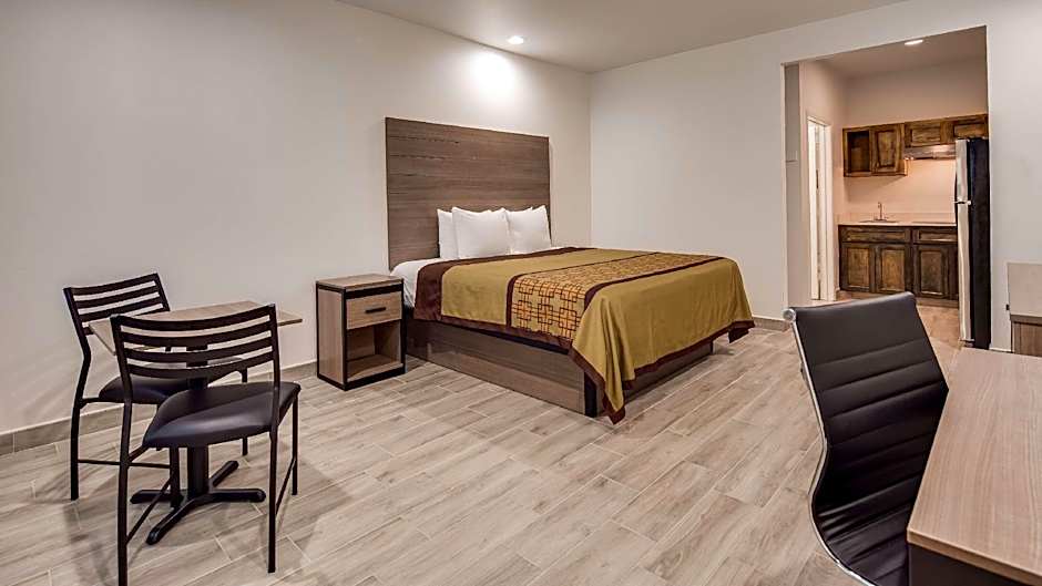 SureStay by Best Western Baytown – Baytown, TX
