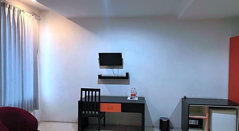 Hotel O Tri Homestay