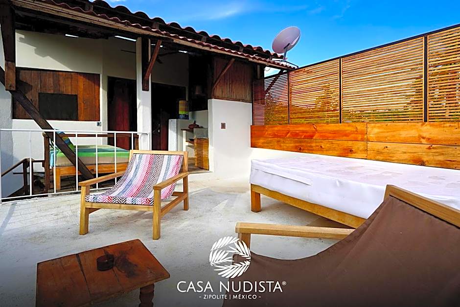 Casa Nudista - LGBT Hotel