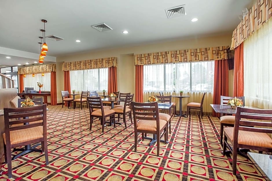 Comfort Suites Golden Isles Gateway