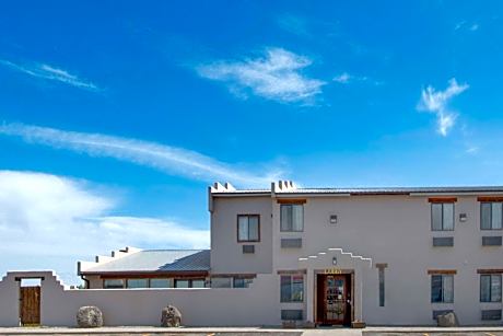 Super 8 by Wyndham Taos