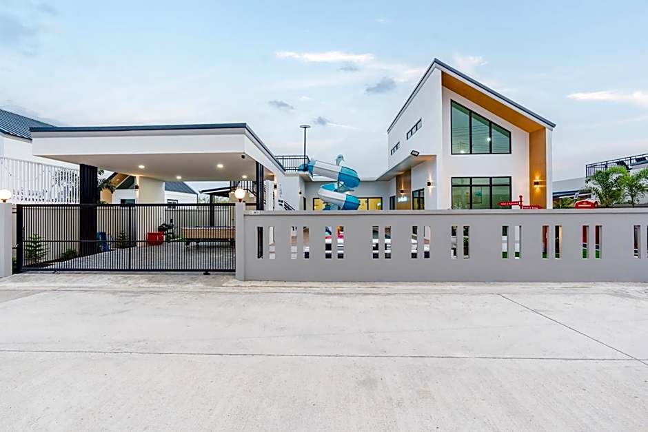 บ้านพักพูลวิลล่า love paradise ชะอำ