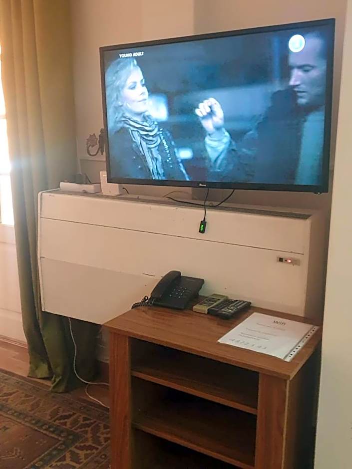 Alexander The Great Hotel