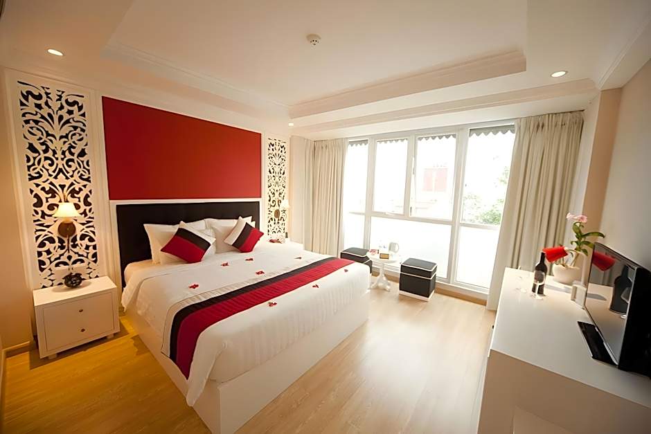 Oriental Central Hotel