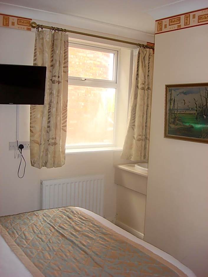 Yellow Mountain Hotel