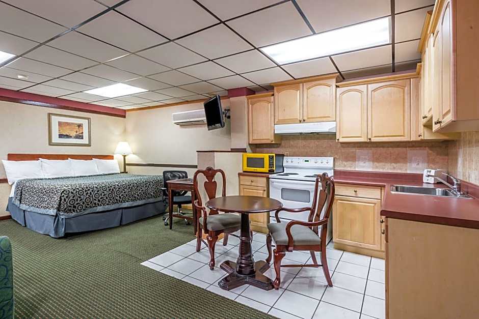 Days Inn by Wyndham Pittsburgh