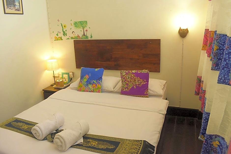 Thaweesuk Heritage Homestay