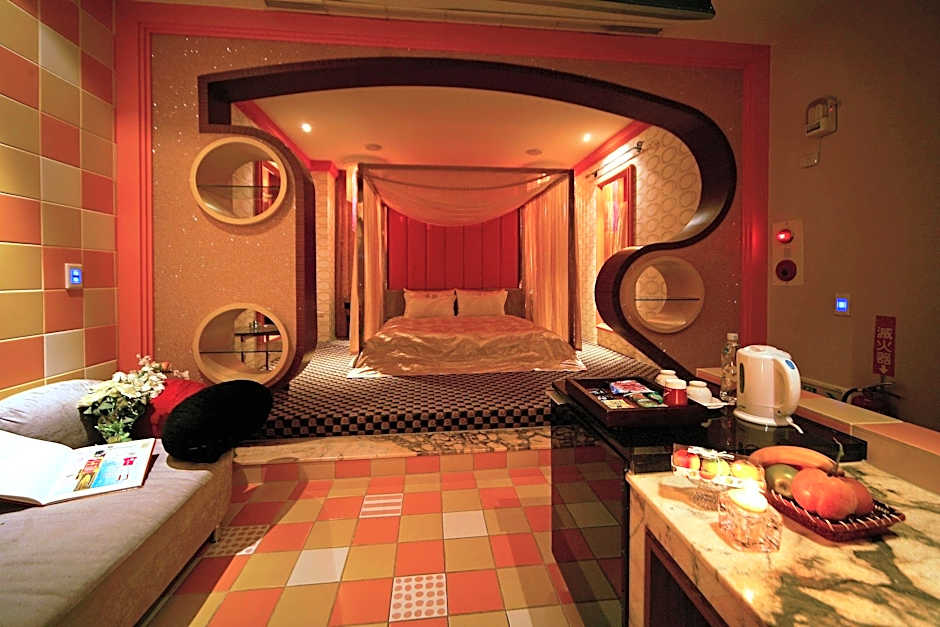 Fongchih Motel