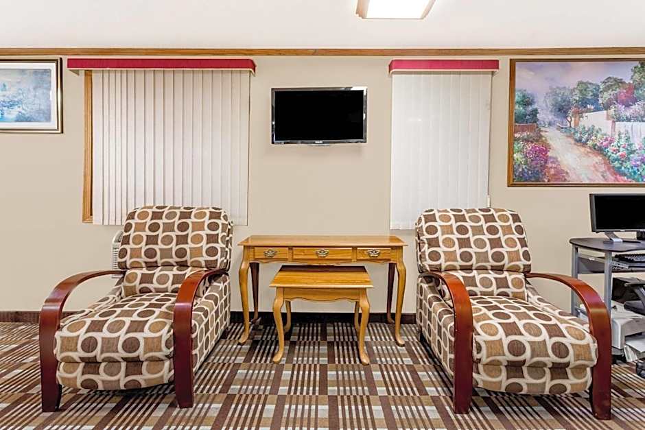 Super 8 by Wyndham Lexington