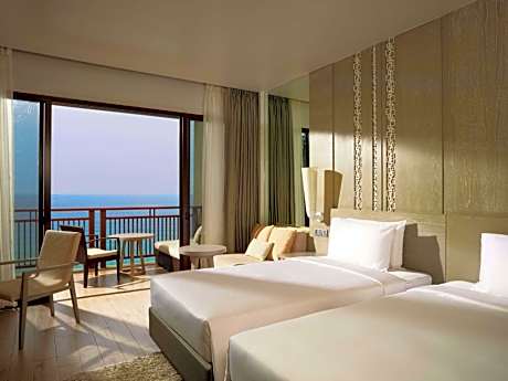 Deluxe Double or Twin Room with Ocean View