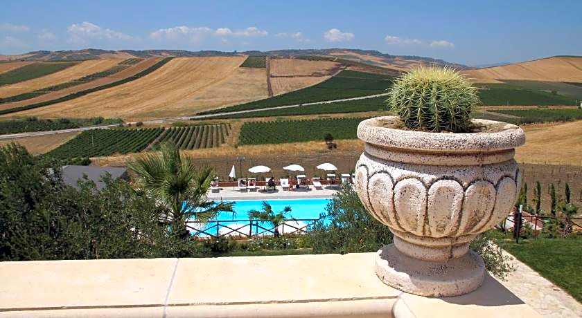 Don Giovanni Hotel