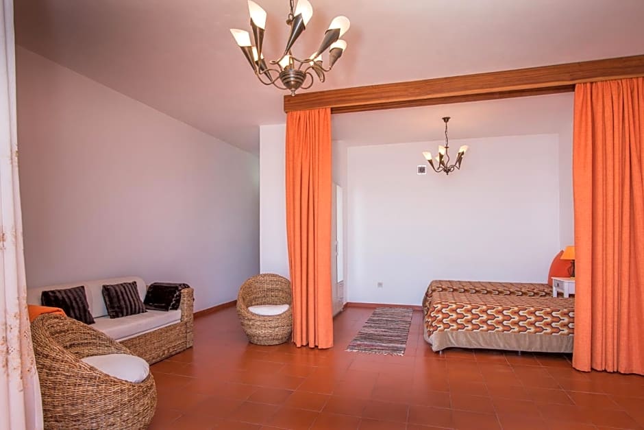 Vivenda da Esquina - by LovelyStay