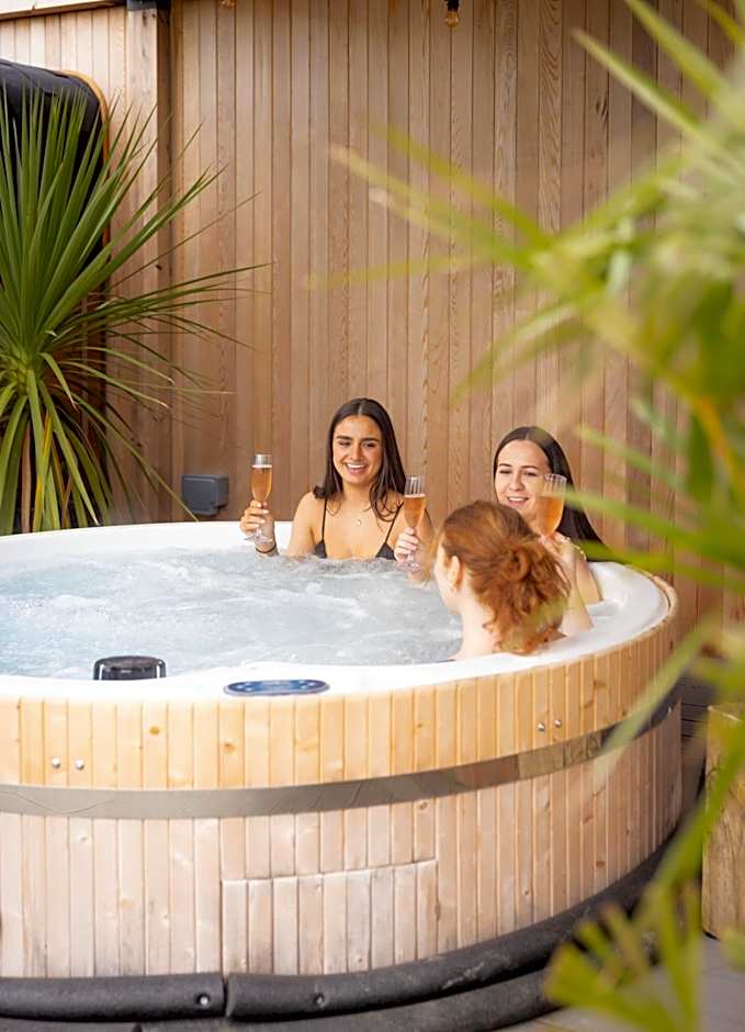 voco The Club - Dublin Gateway by IHG