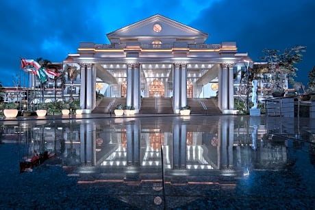 The St. Regis Almasa Hotel, New Administrative Capital New ...