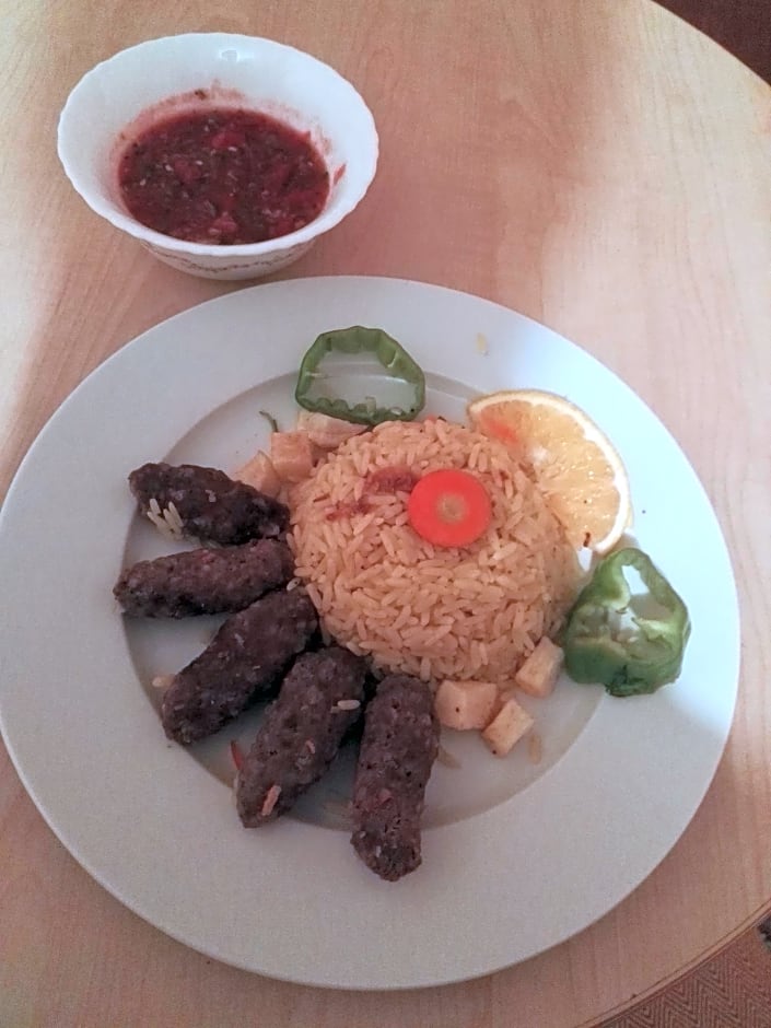 Atlantis Pyramids Inn