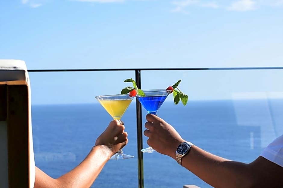 Madeira Regency Cliff- Adults Only