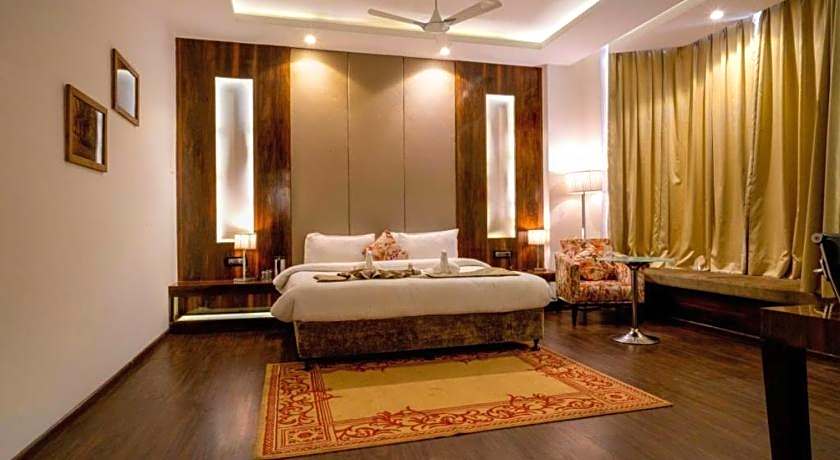 Hotel 5 Flowers Ananta Elite, Kota