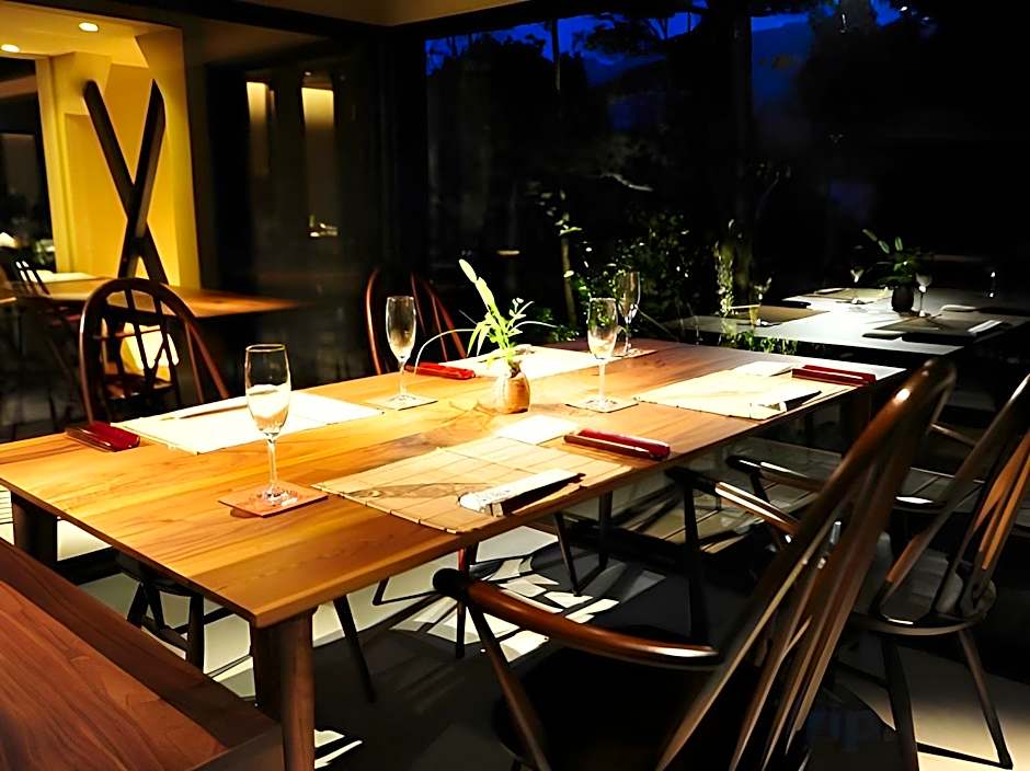 Yugawara Onsen Ashikari Ryokan