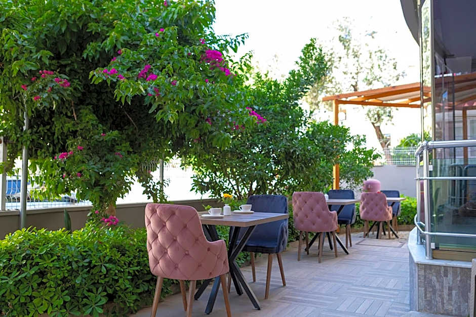 Toprak Otel