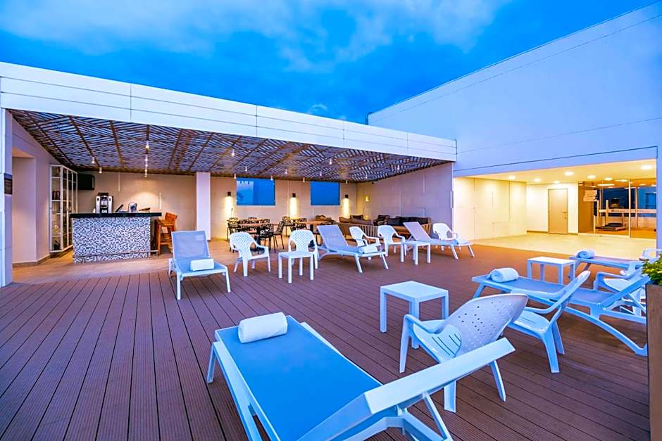 Hilton Garden Inn Santa Marta