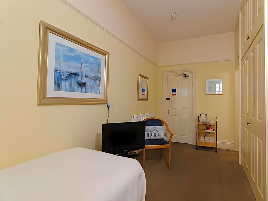 Crescent Lodge Guest House