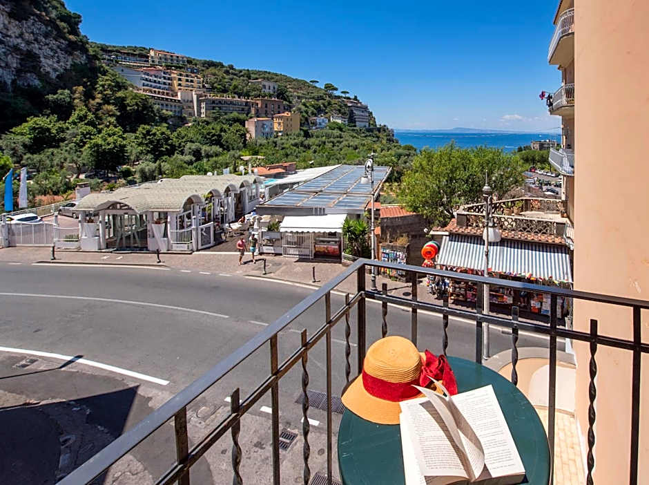 Hotel Ascot Sorrento