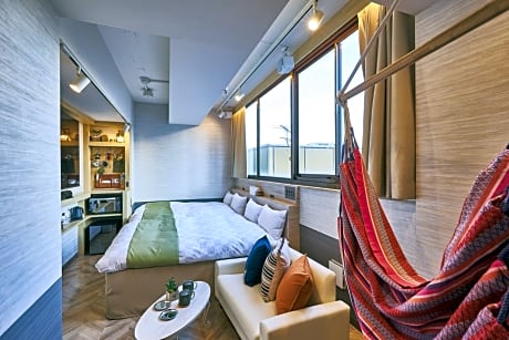 Twin Room with City View