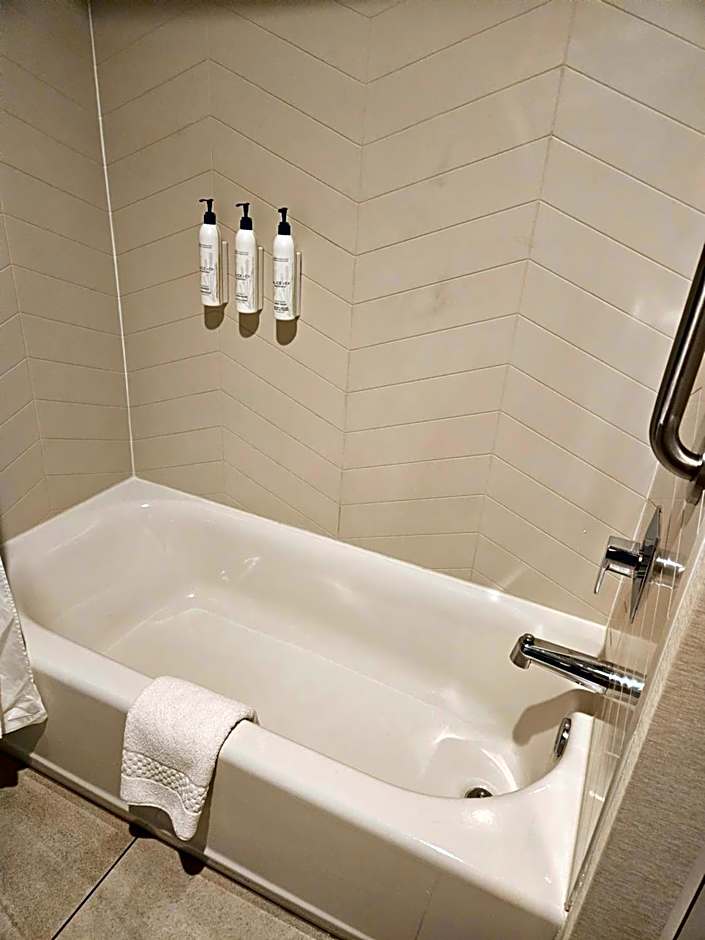 Fairfield Inn & Suites by Marriott Athens
