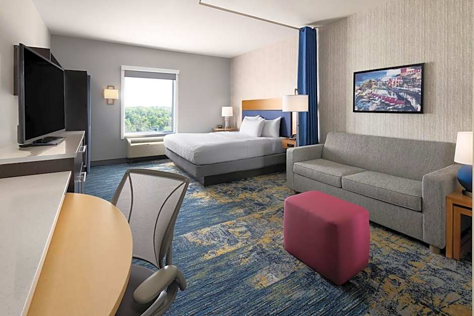 Home2 Suites by Hilton Greenville Downtown