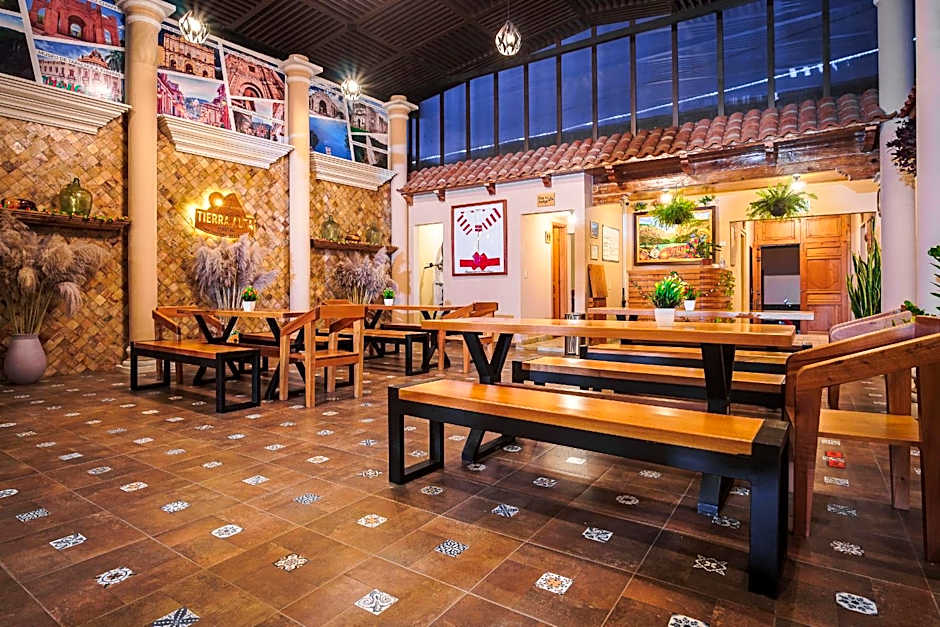 Tierra Alta Hostal