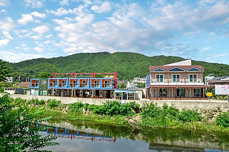 Samcheok Healingcamp Pension