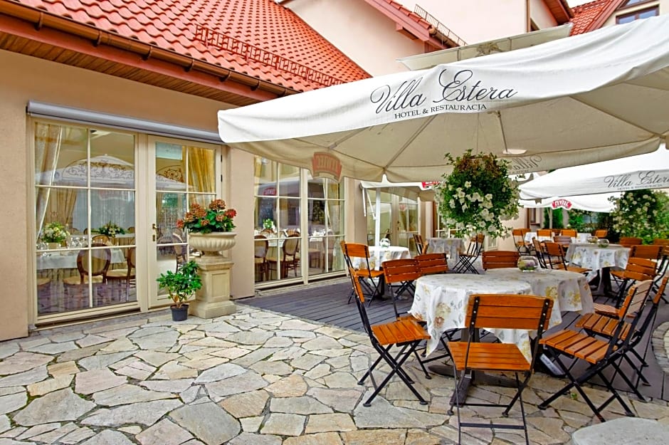 Villa Estera - Hotel & Restauracja