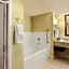 Hilton Garden Inn Chicago/Midway Airport