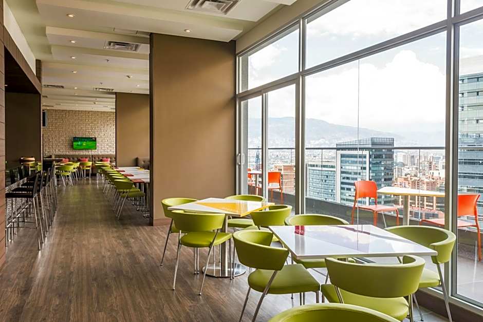 Hampton Inn By Hilton Medellin, Colombia