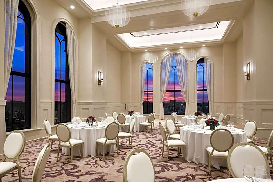 Hotel Vin, Grapevine, Autograph Collection