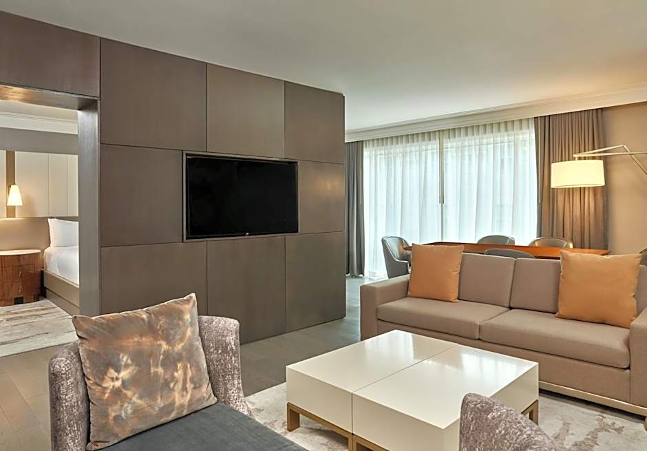 Hotel Crescent Court