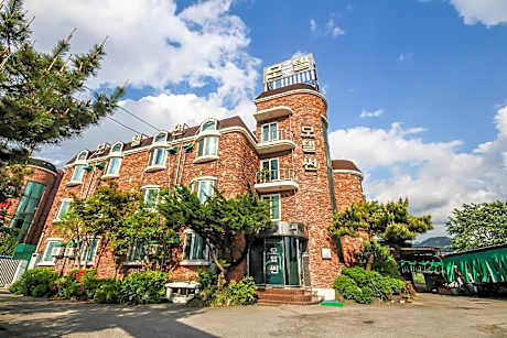 Wanju Sun