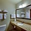 Cobblestone Inn & Suites - Durand