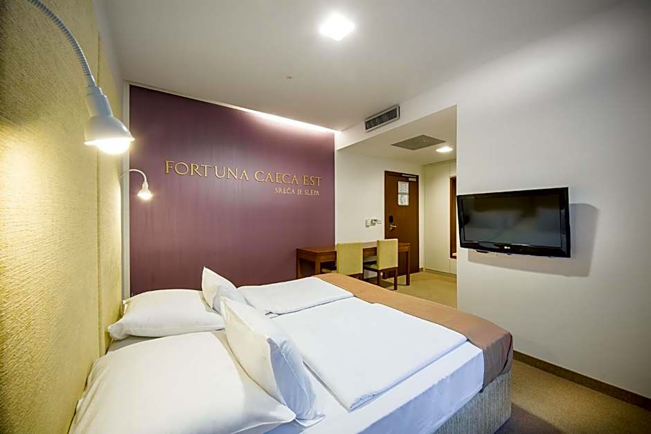 Rimske Terme Resort - Hotel Zdraviliški dvor