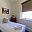 Deloraine Hotel