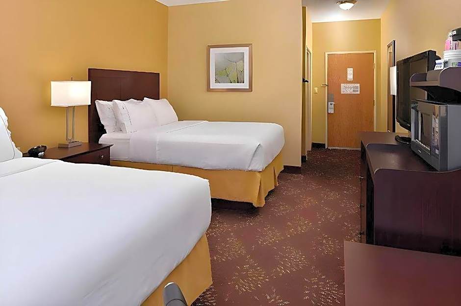 Comfort Inn & Suites Sharonville - Cincinnati North