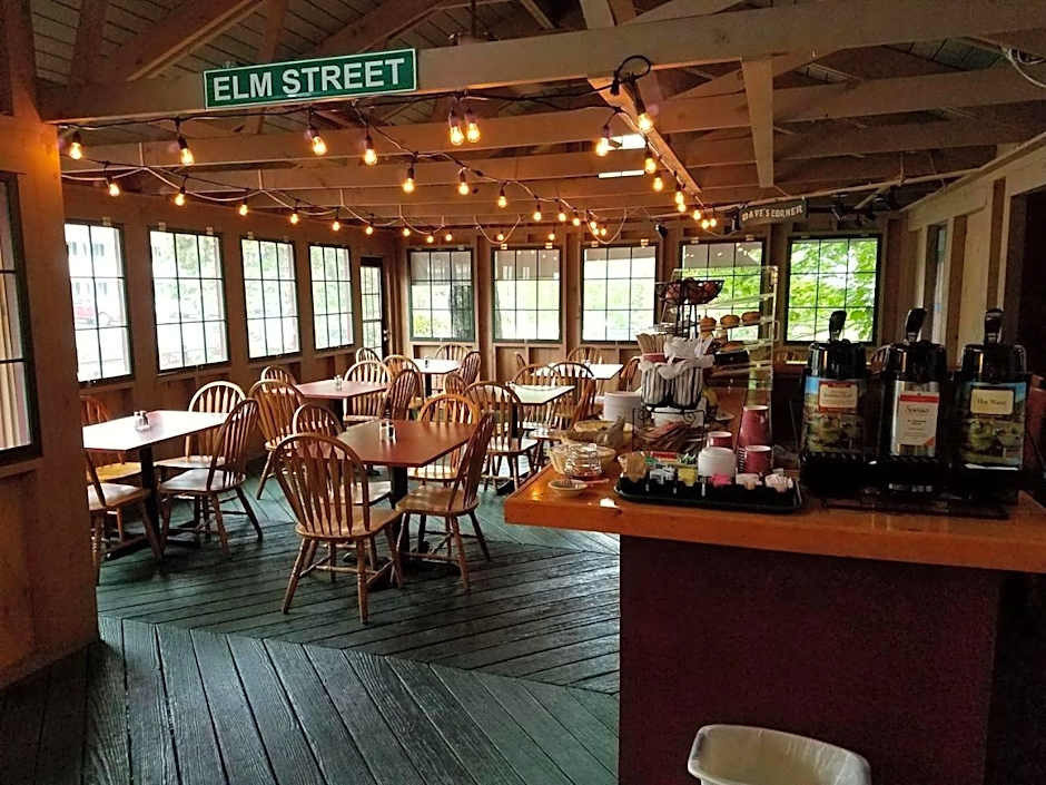 Cedar Crest Inn