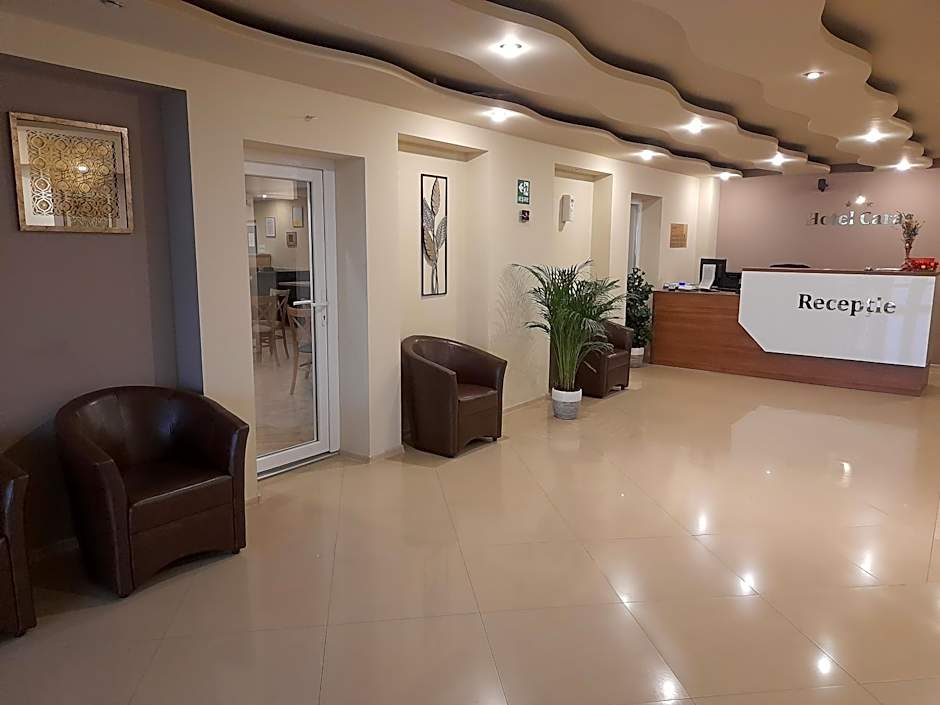 Hotel Caras
