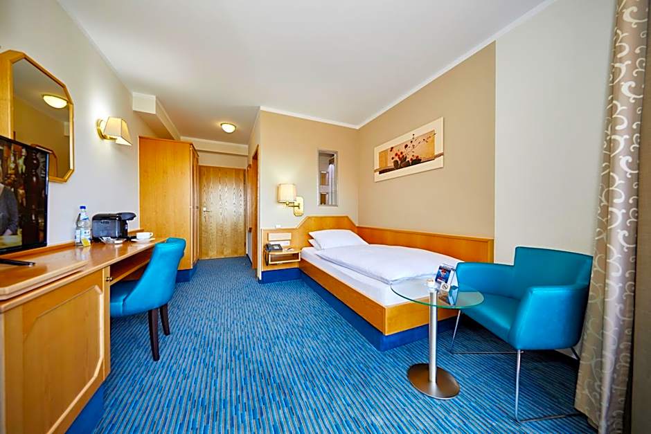 Zdjęcie 1 z 5 — Single Room